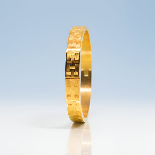 Men's Textured Gold Cuff